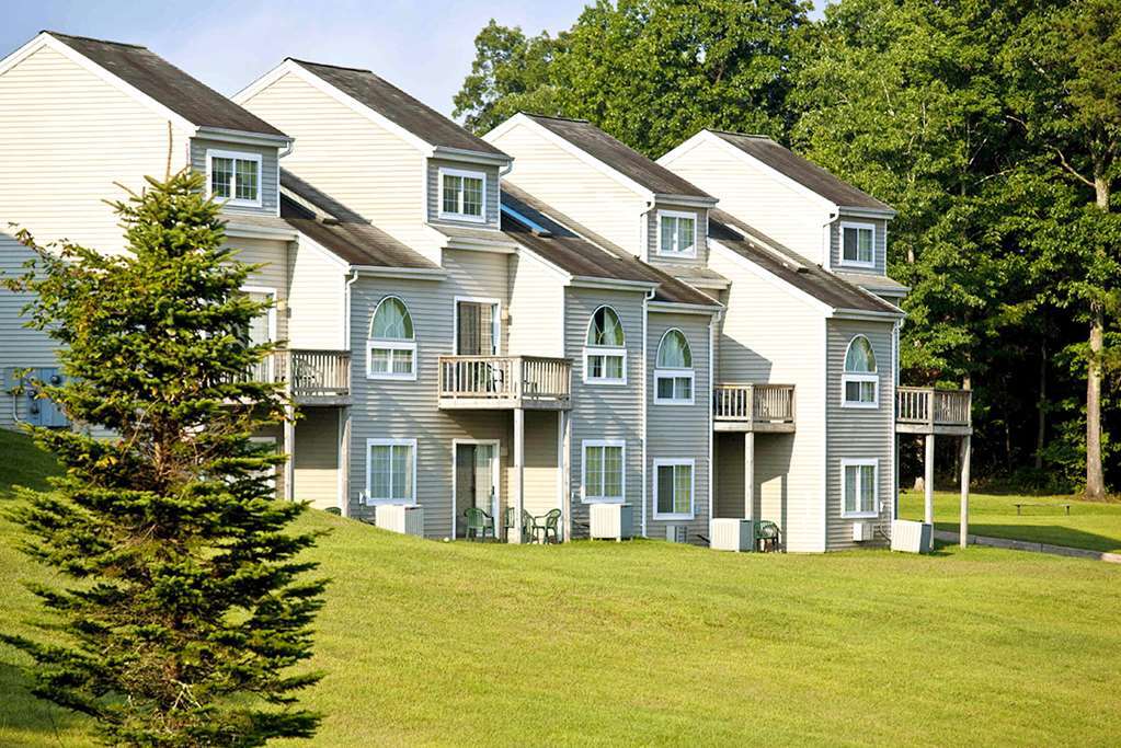 Resort Pocono Mountain By Exploria